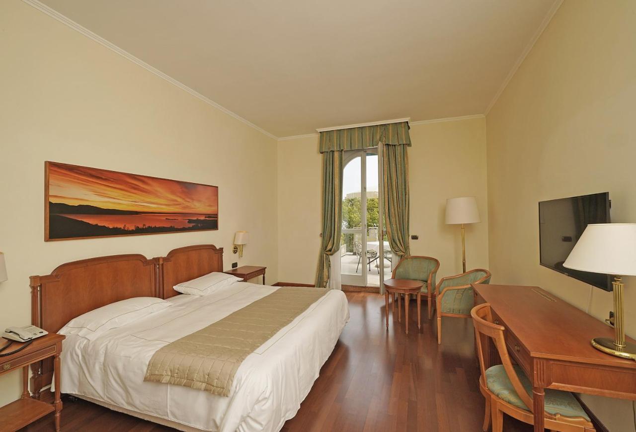 Savoy Palace Hotel 4*