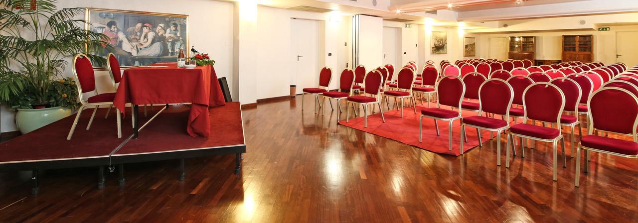 Savoy Palace Gardone Riviera