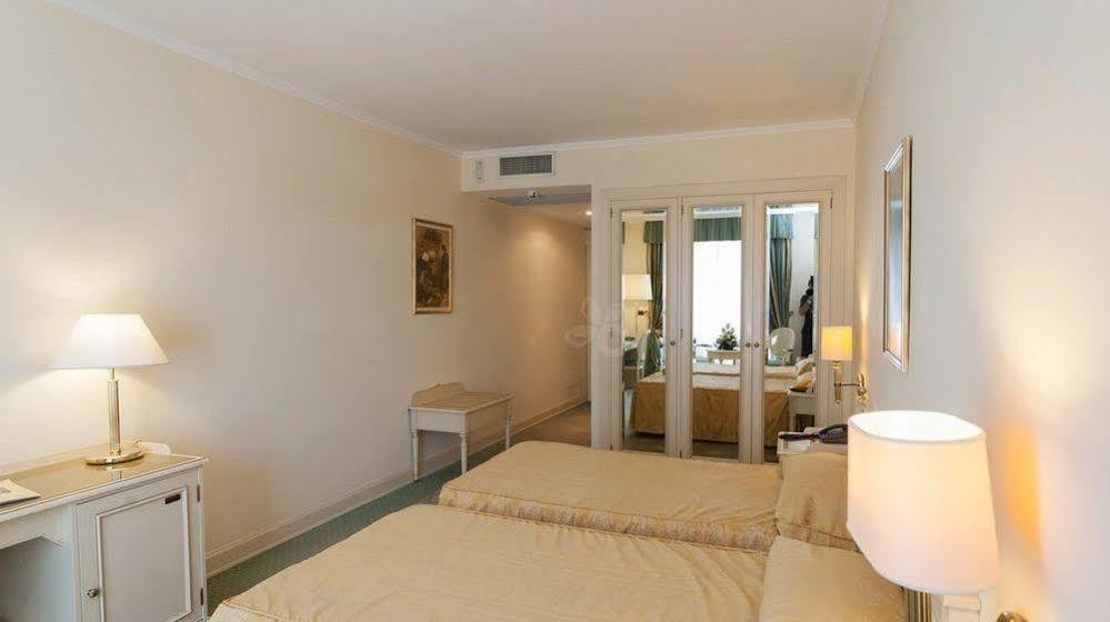 Hotel Savoy Palace Gardone Riviera